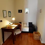 La Casa Gialla *