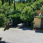 Apartment La Casa Gialla *