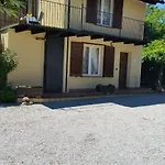 La Casa Gialla Apartment Monforte dʼAlba