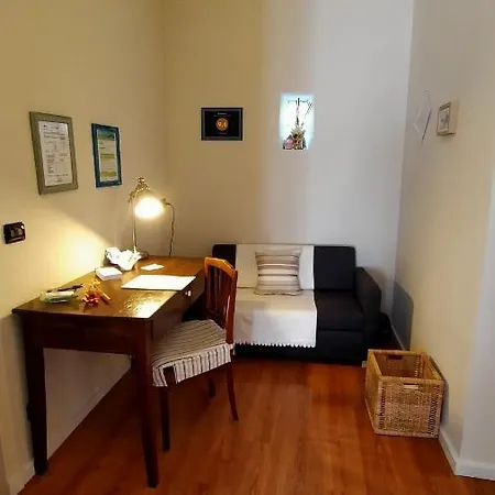 La Casa Gialla *